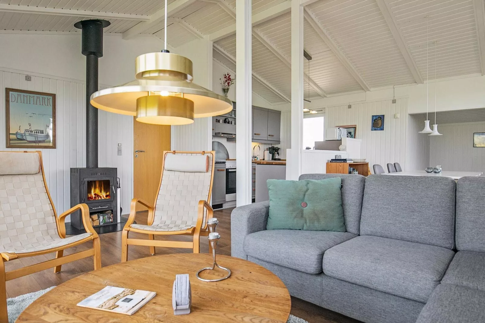 Kustsereniteit bij Nr. Lyngby-By Traum-Binnen
