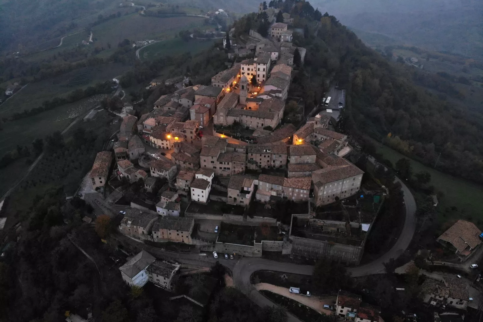 Il Vettore nei monti Sibillini-Gebieden zomer 5km