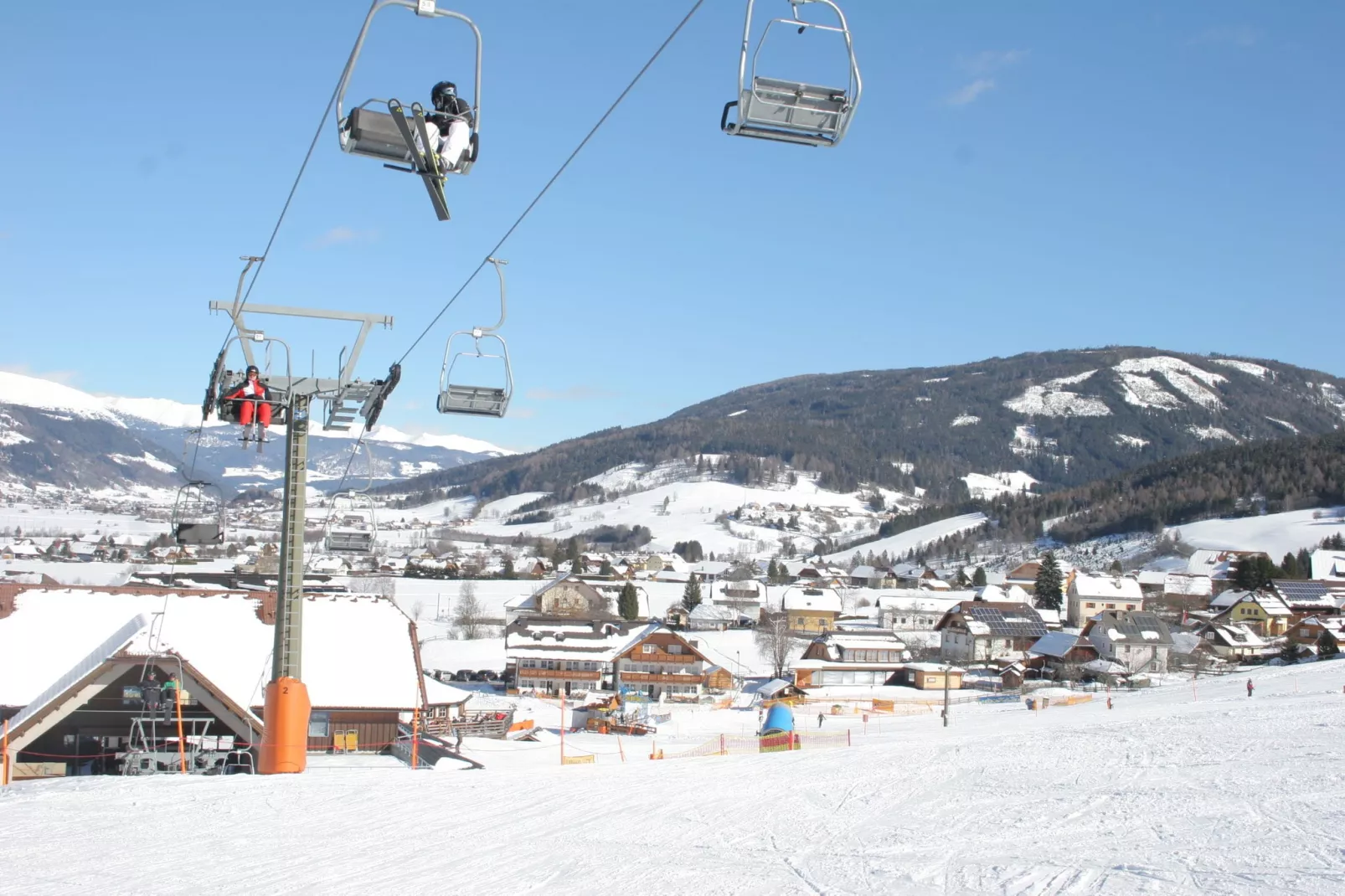 Chalet an der Piste-Gebied winter 1km