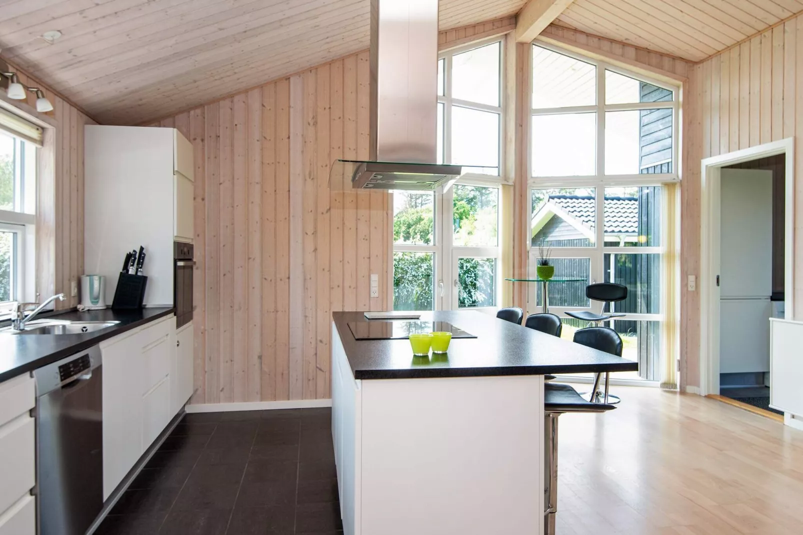 Moderne villa in Hemmet met Sauna-Binnen