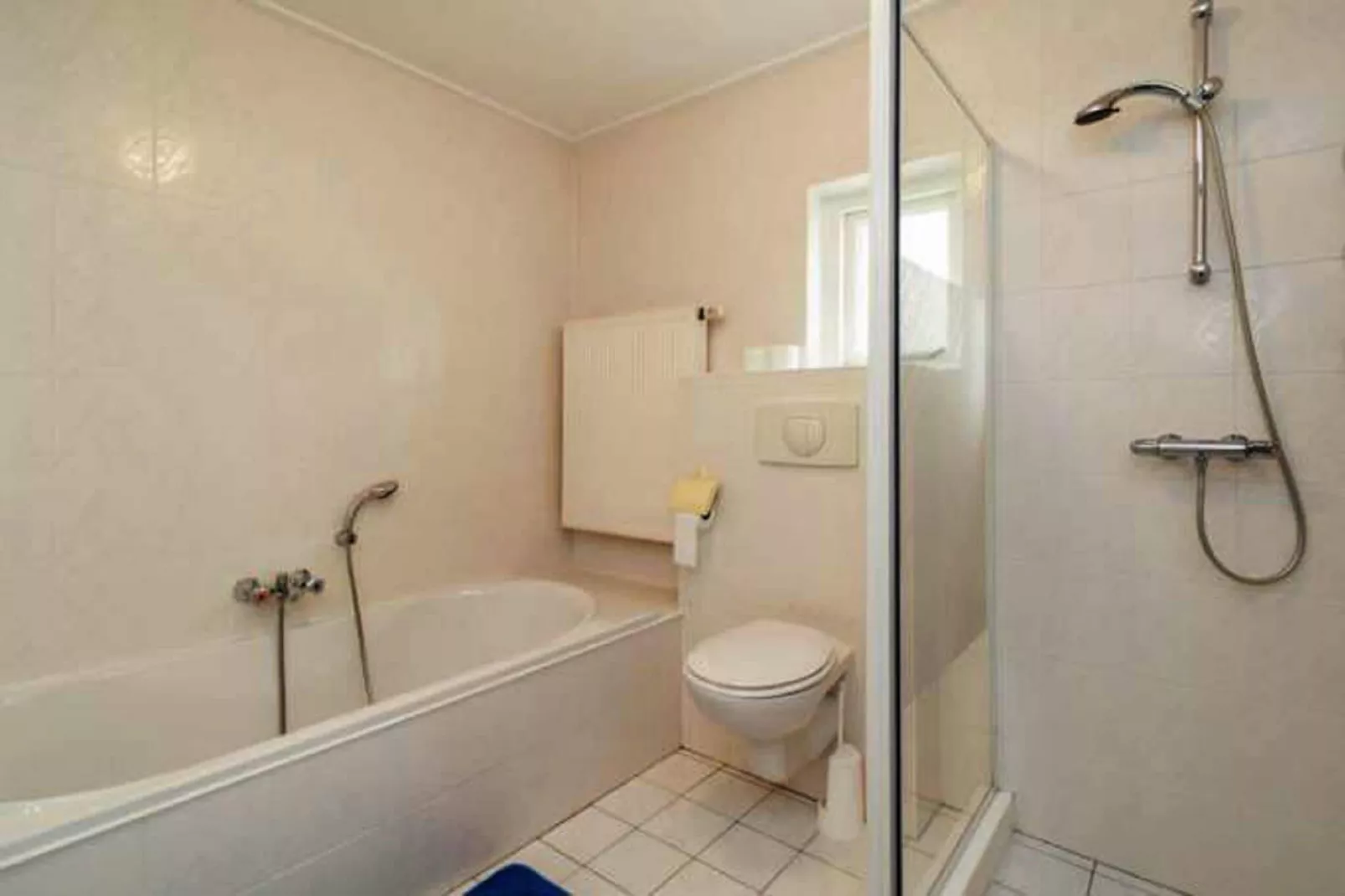 Zonnehoek-Badkamer