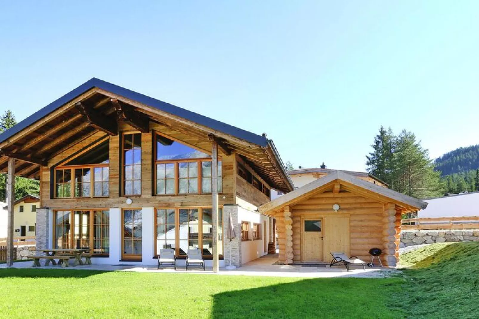 IM WEIDACH Haus 1-Buitenkant zomer