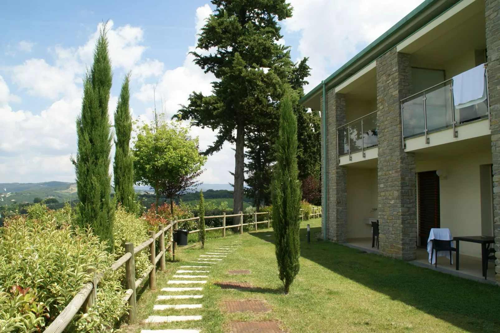 Chianti Village Morrocco M2-Tuinen zomer
