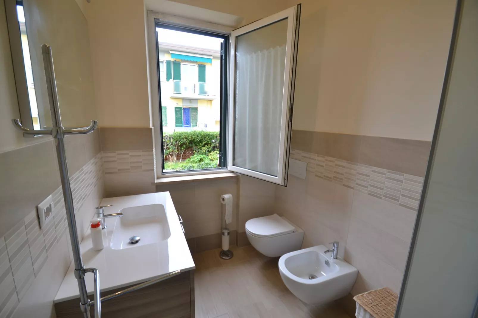 Altra Scogliera-Badkamer