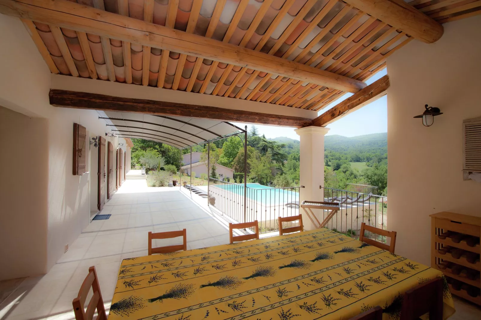 La Colline de Rêve plus 4 gîtes-Terrasbalkon