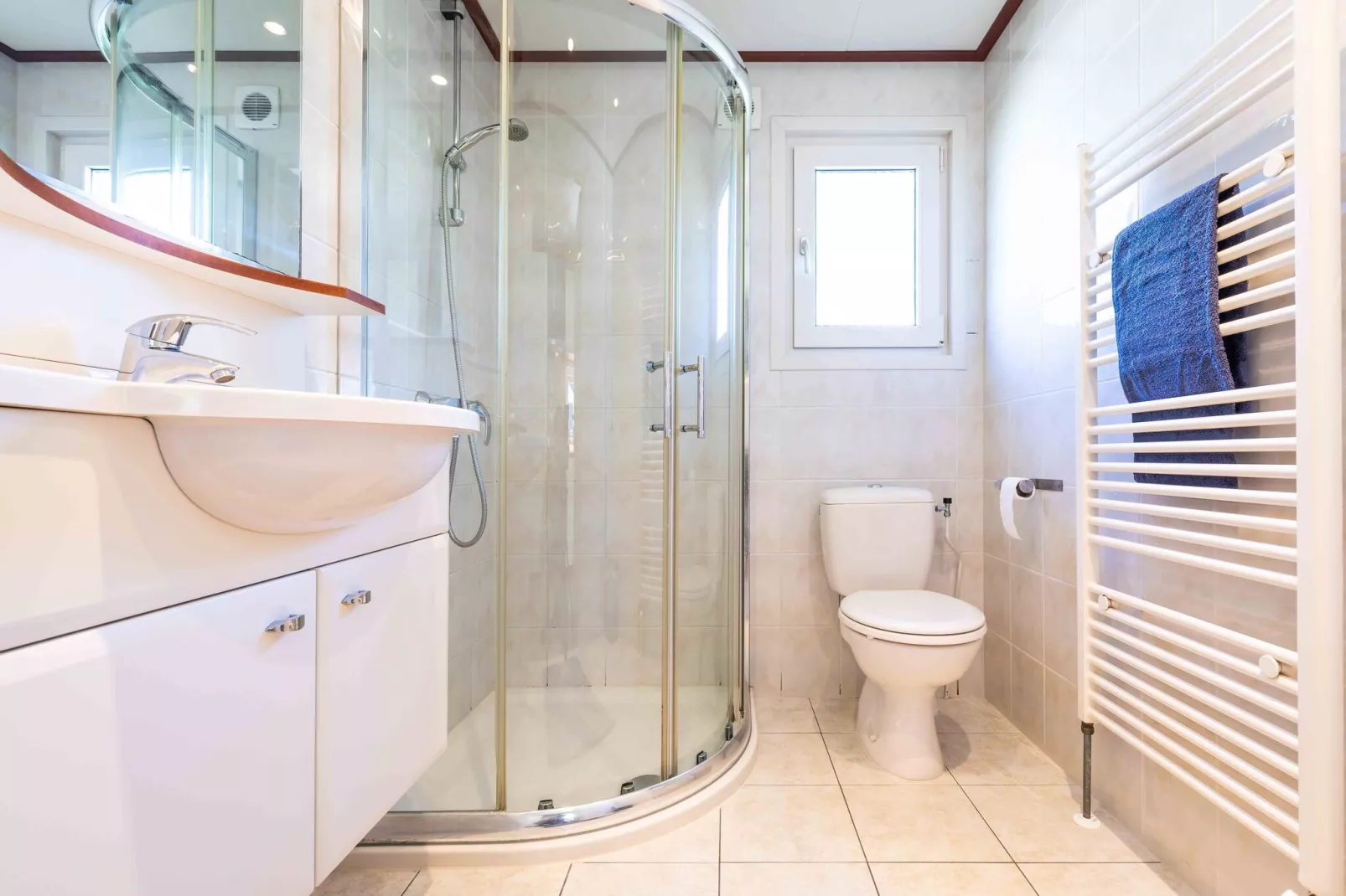 Chalet Basic 5 personen-Badkamer