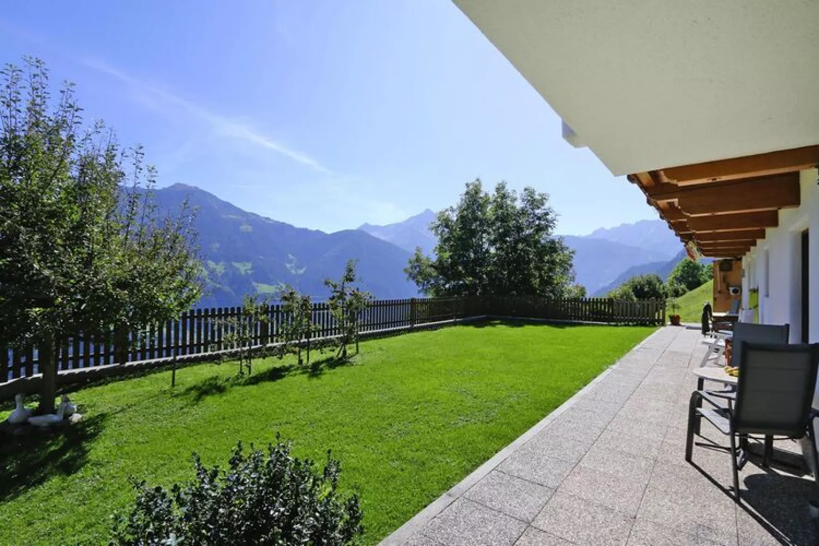 Apartments home, Hippach im Zillertal-WHG klein EG-Tuinen zomer