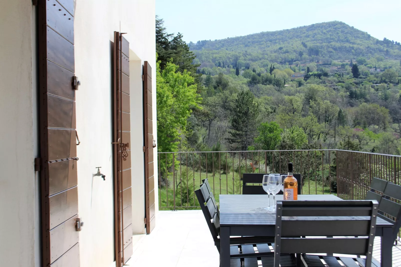 La Petite Colline-Terrasbalkon