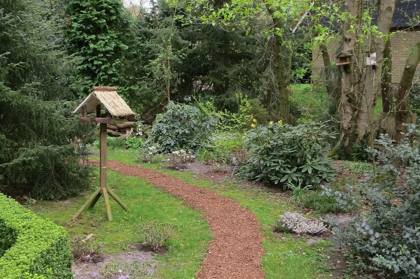 Buitenplaats Berg en Bos nummer 42-Tuinen zomer