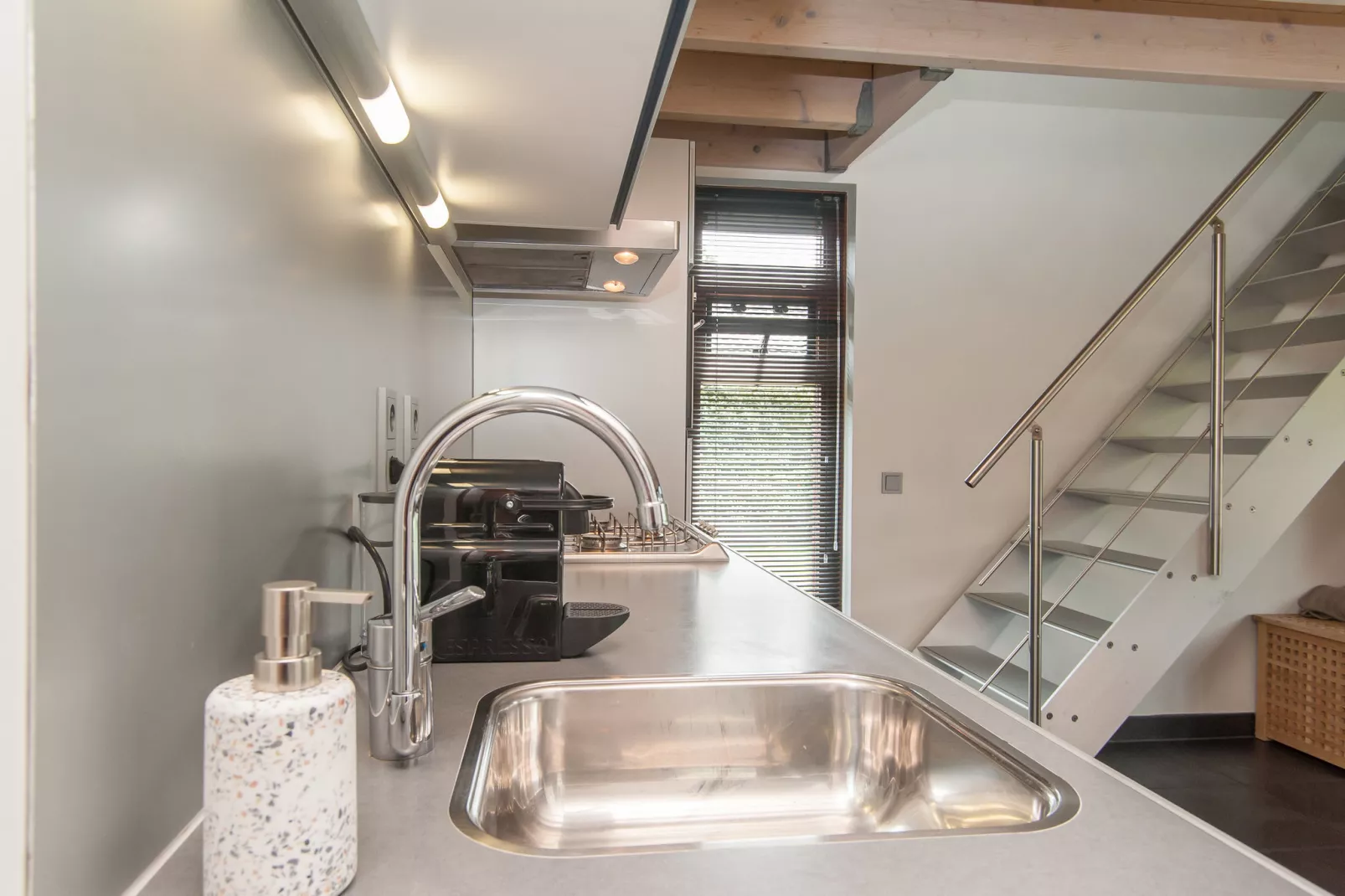 Modern vakantiehuis gelegen tegen de duinen tussen Schoorl en Bergen-Keuken