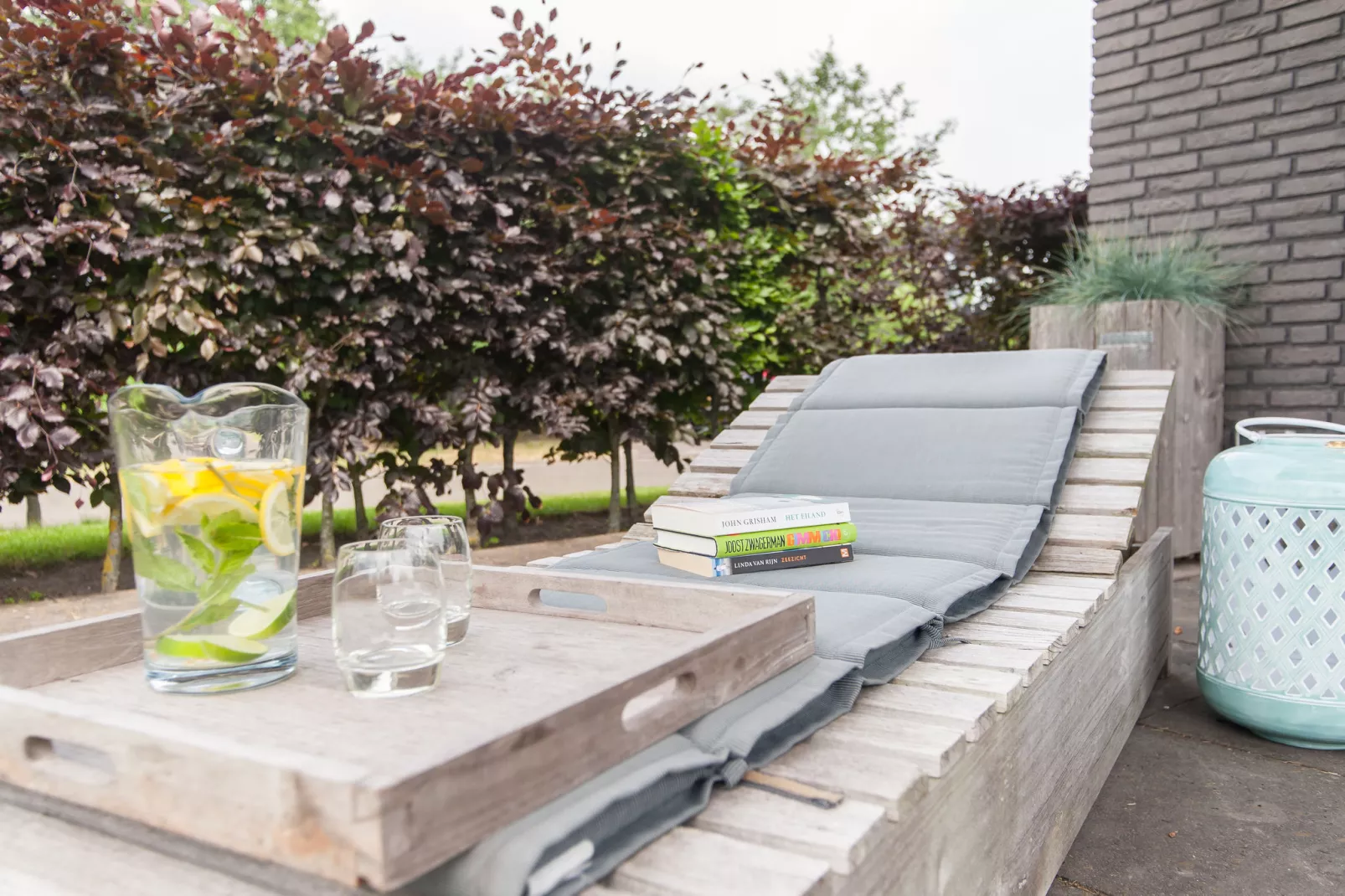 Modern vakantiehuis gelegen tegen de duinen tussen Schoorl en Bergen-Terrasbalkon