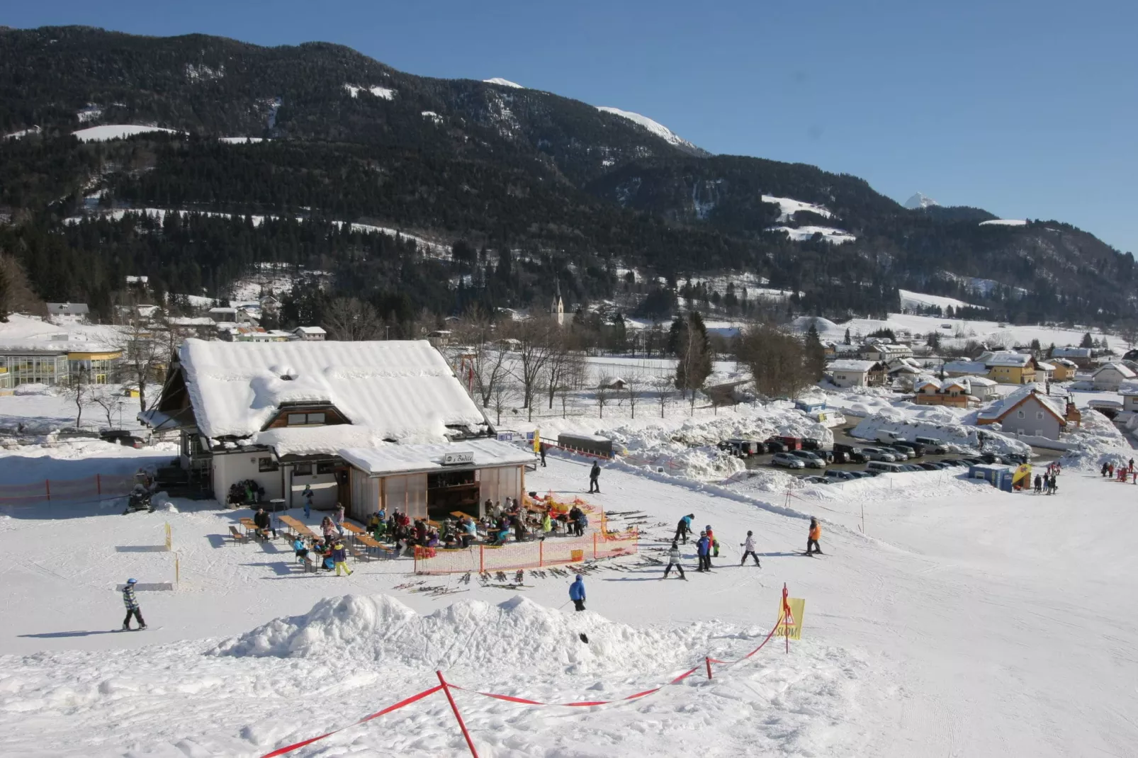 Chalet an der Sonnenpiste-Gebied winter 1km