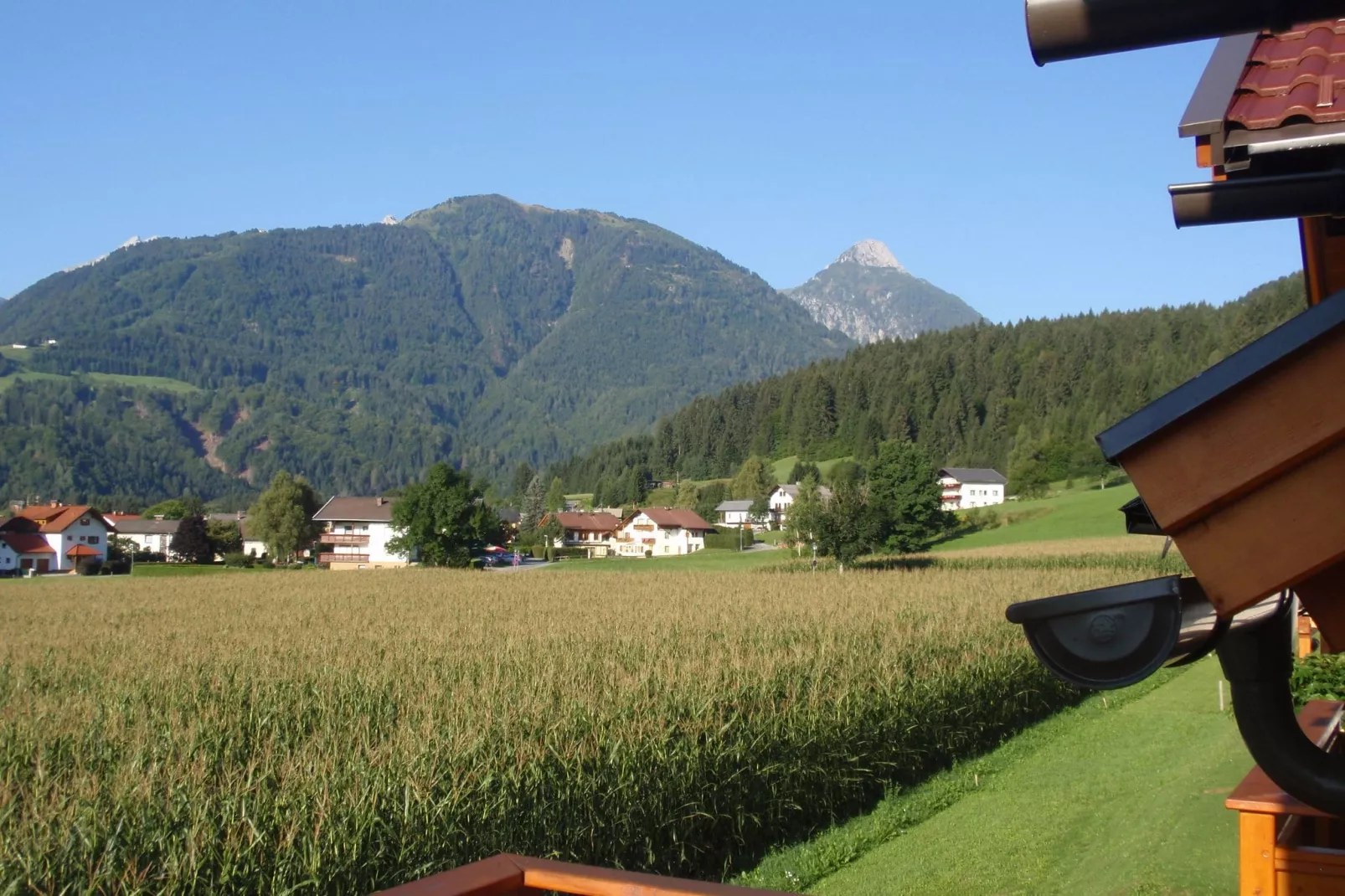 Chalet an der Sonnenpiste-Uitzicht zomer