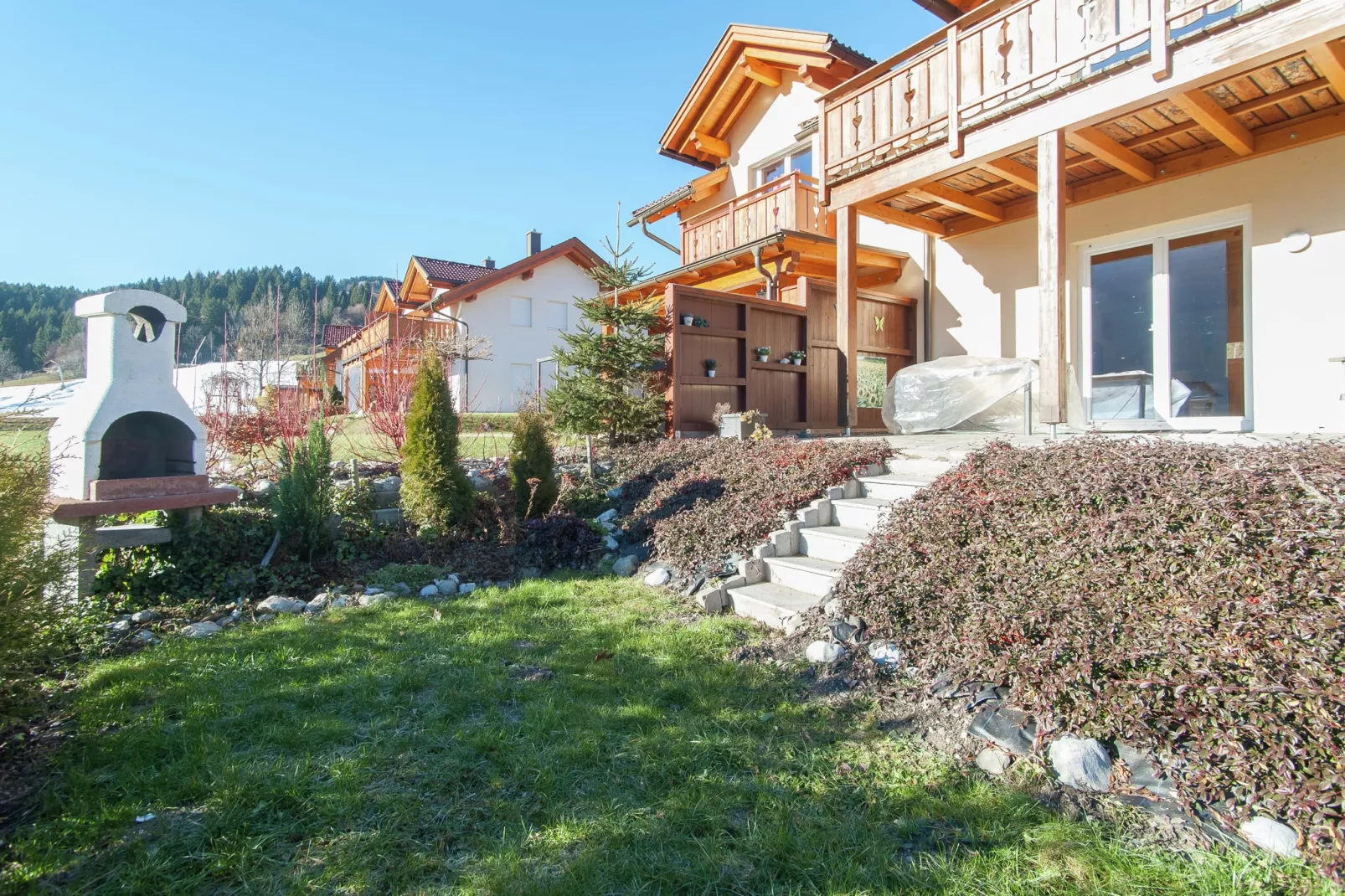 Chalet an der Sonnenpiste-Tuinen zomer