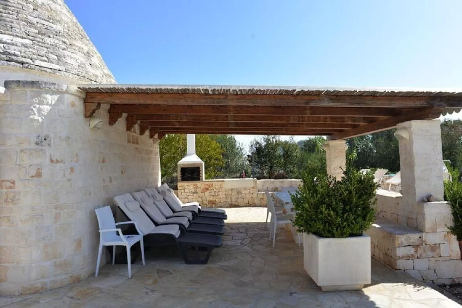 Holiday home Cisternino-Trullo Ulivo Antico-Terras