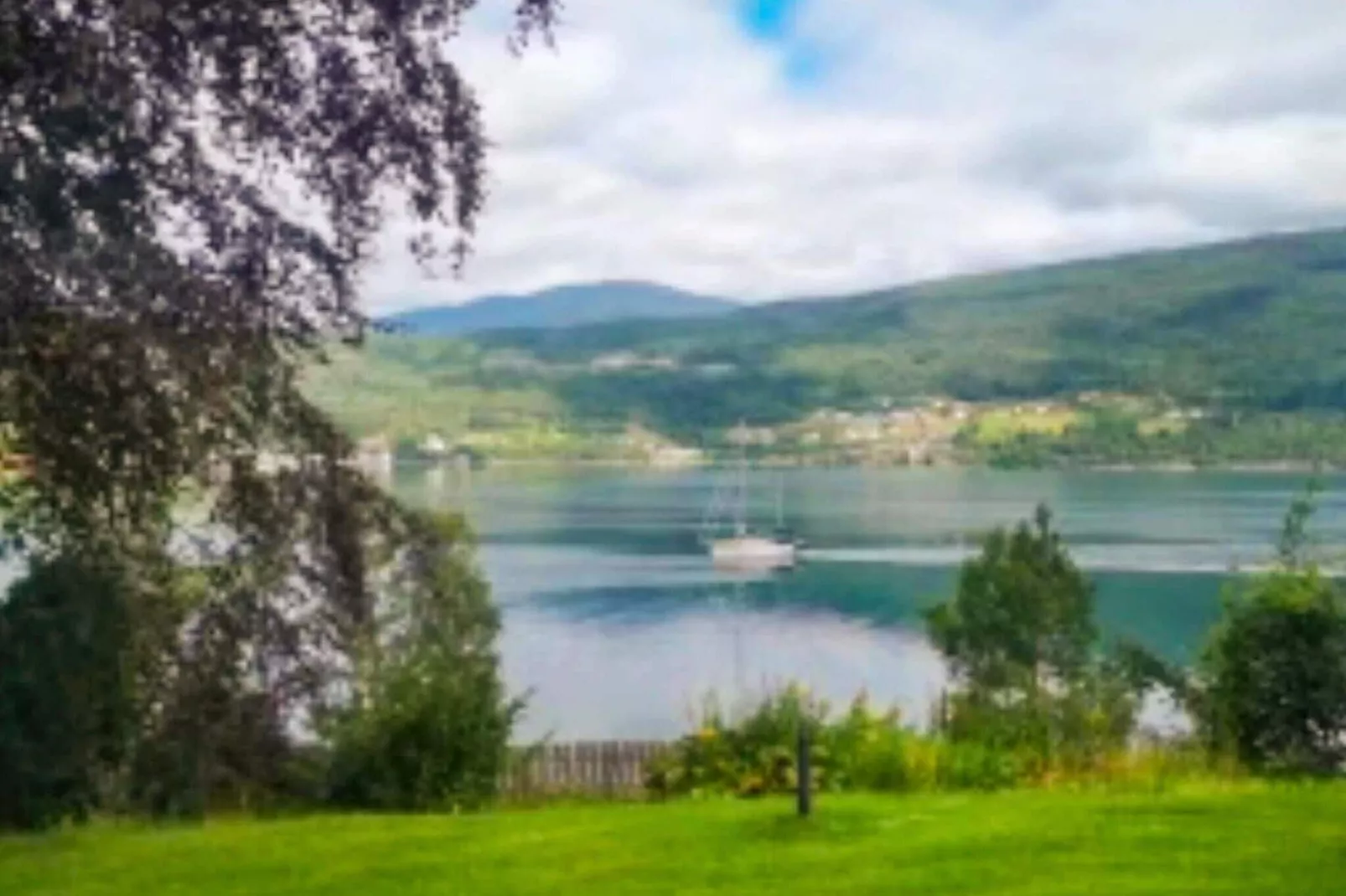 8 persoons vakantie huis in Innvik-By Traum-Waterzicht