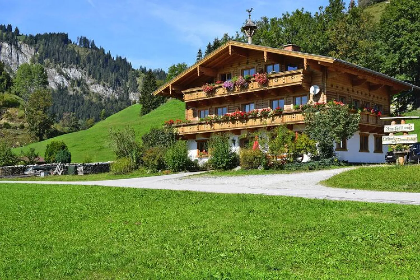 Haus Höllwart , Goldegg am See-App 5, 85 qm-Buitenkant zomer
