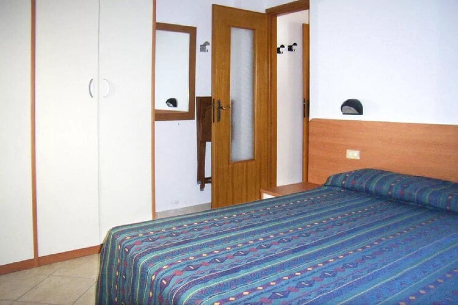 Residence Sant'Anna Pietra Ligure -  TR2 / C8 CM Comfort-Slaapkamer