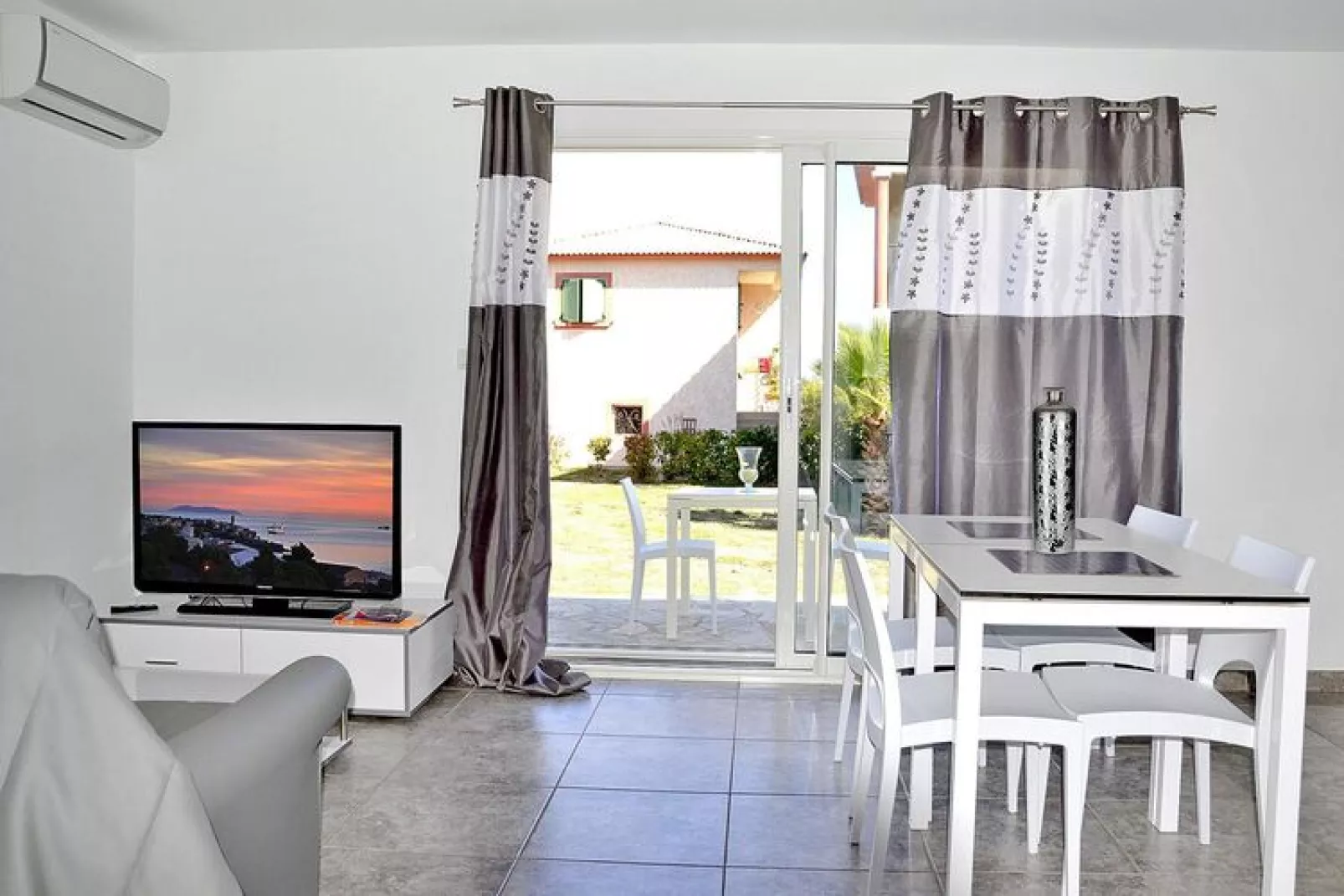 Residence Marea Resort Sainte Lucie-de-Moriani / Apt de luxe 2pc4/Bilocale/4-Woonkamer