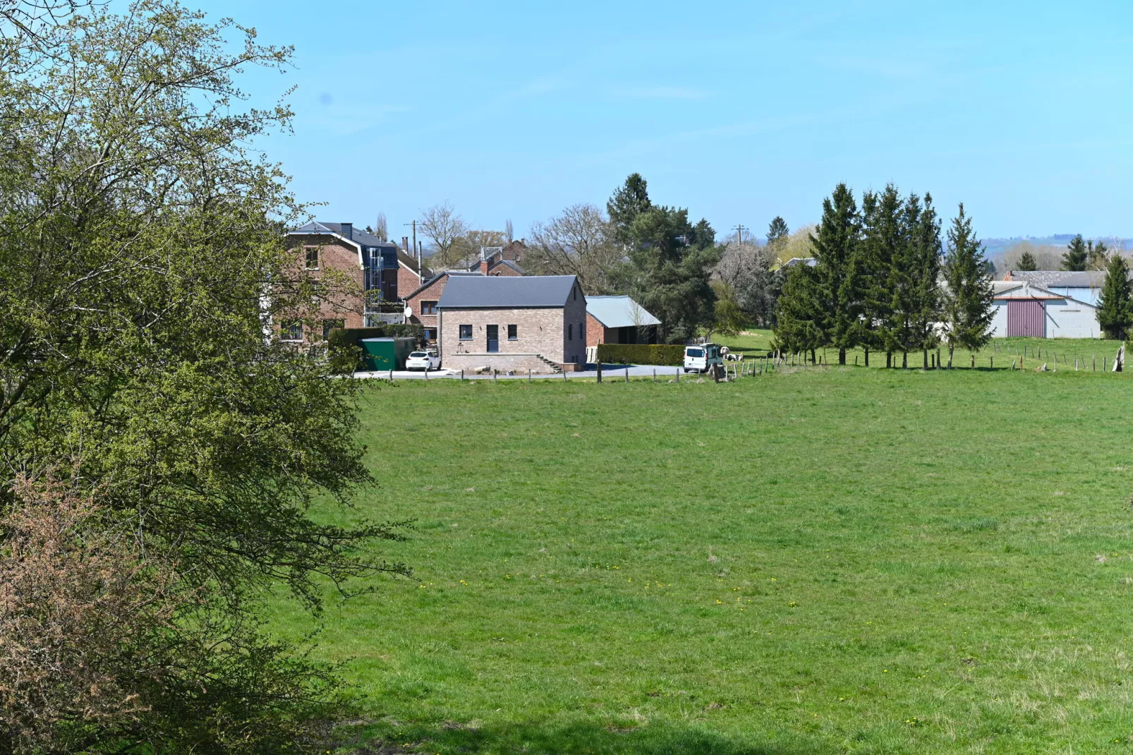 PETITE MAISON DANS LA PRAIRIE