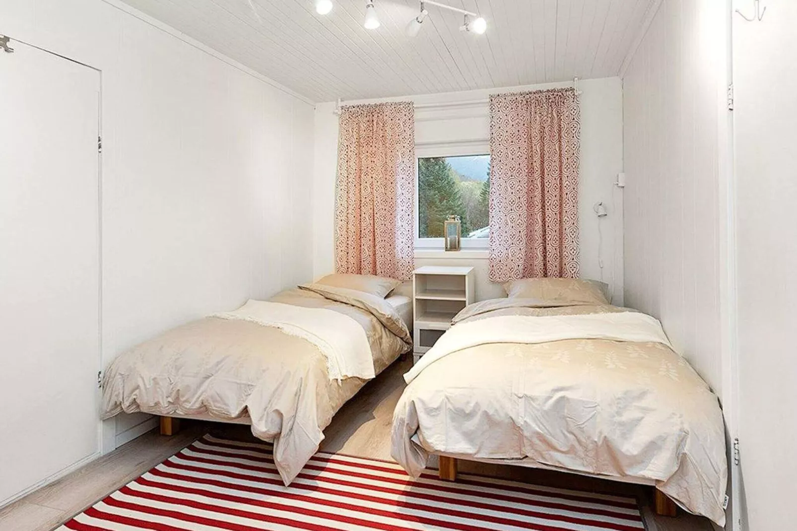 6 persoons vakantie huis in MIDSUND-By Traum-Binnen