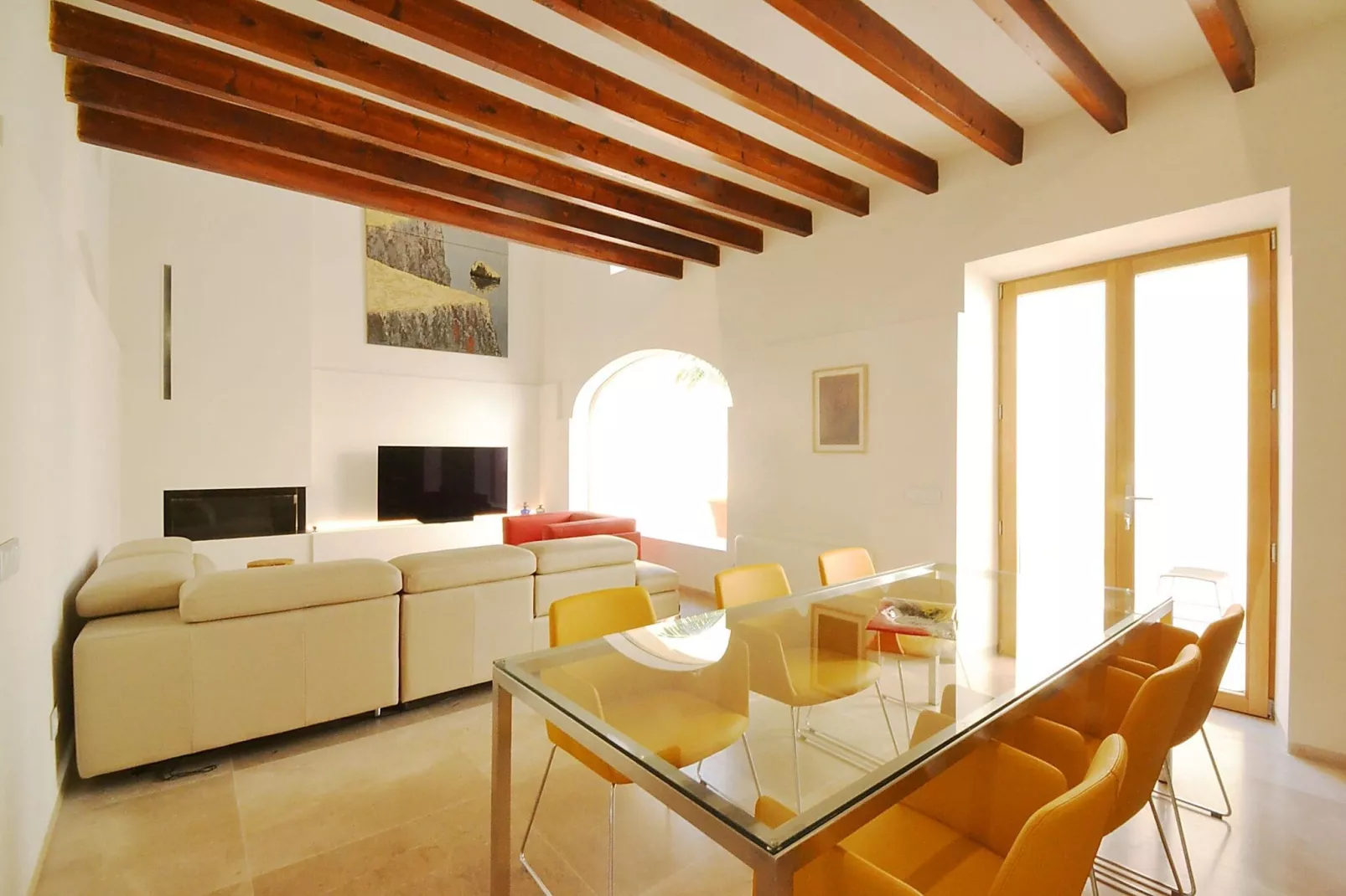 Moderne stadswoning  top kwaliteit in Petra met privé zwembad-Woonkamer