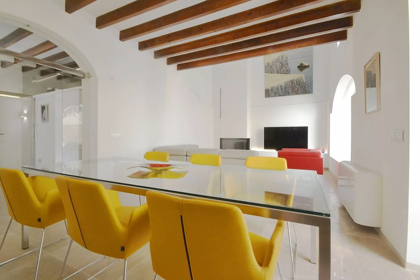 Moderne stadswoning  top kwaliteit in Petra met privé zwembad-Eetkamer