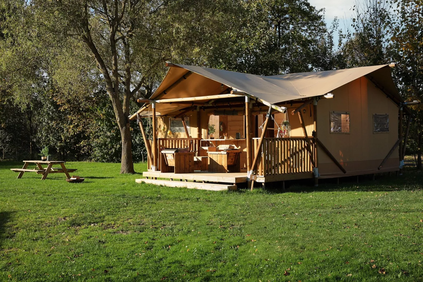 Resort de Parel 2-Buitenkant zomer