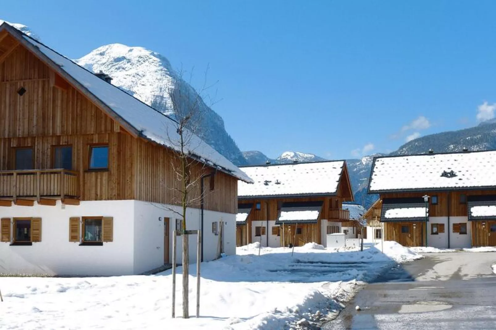 Holiday resort Obertraun, Obertraun am Hallstättersee-Chalet Hallstättersee-Chalet Hallstättersee-Buitenkant zomer