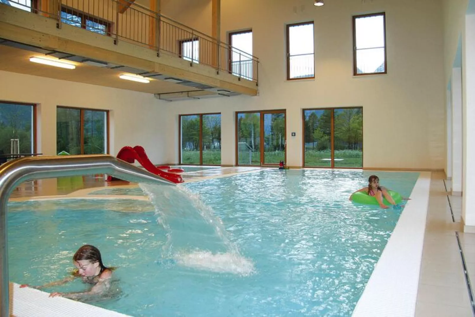 Holiday resort Obertraun, Obertraun am Hallstättersee-Chalet Wolfgangsee-Chalet Wolfgangsee-Zwembad