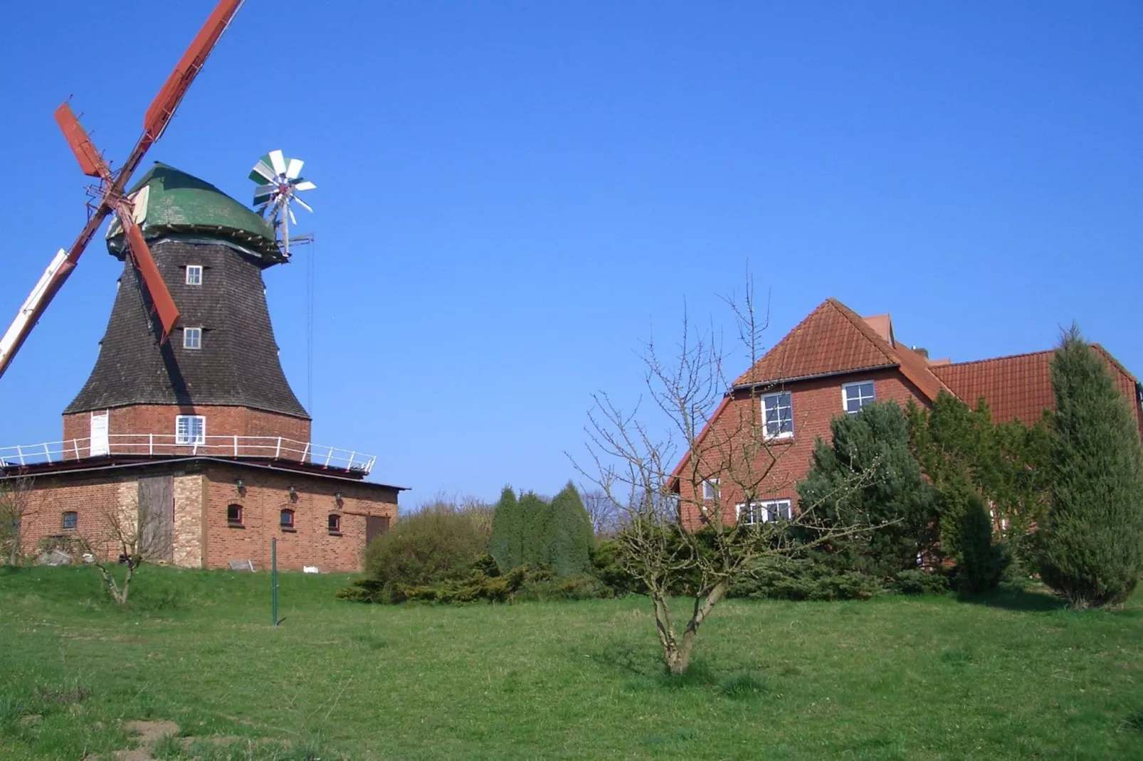 Zur Windmühle-Buitenkant zomer