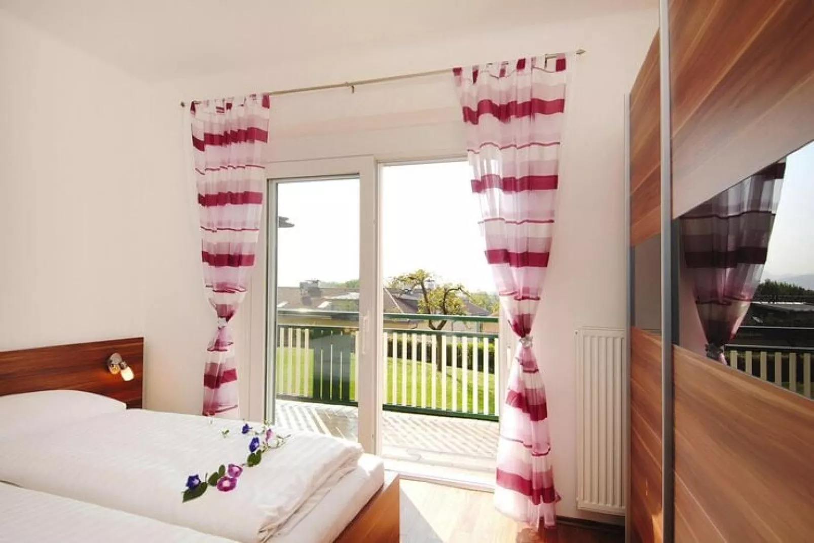 Appartementen Karawankenblick, Pörtschach am Wörthersee-Slaapkamer