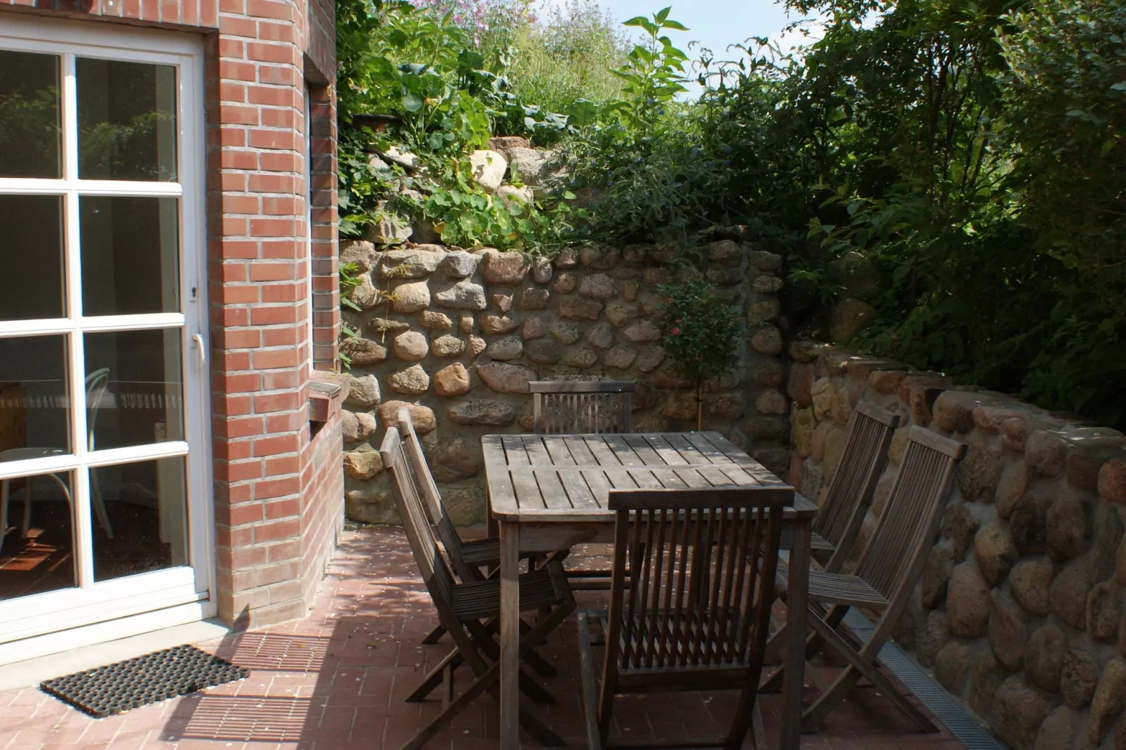 Romantisches Landhaus mit Kamin-Terrasbalkon