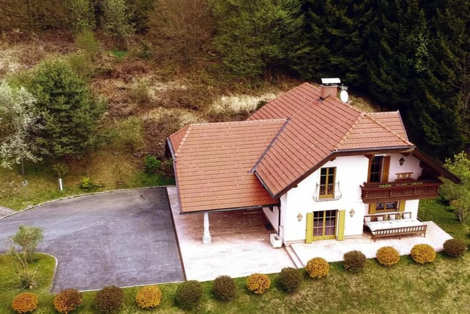 Landhaus Seeleiten-Buitenkant zomer