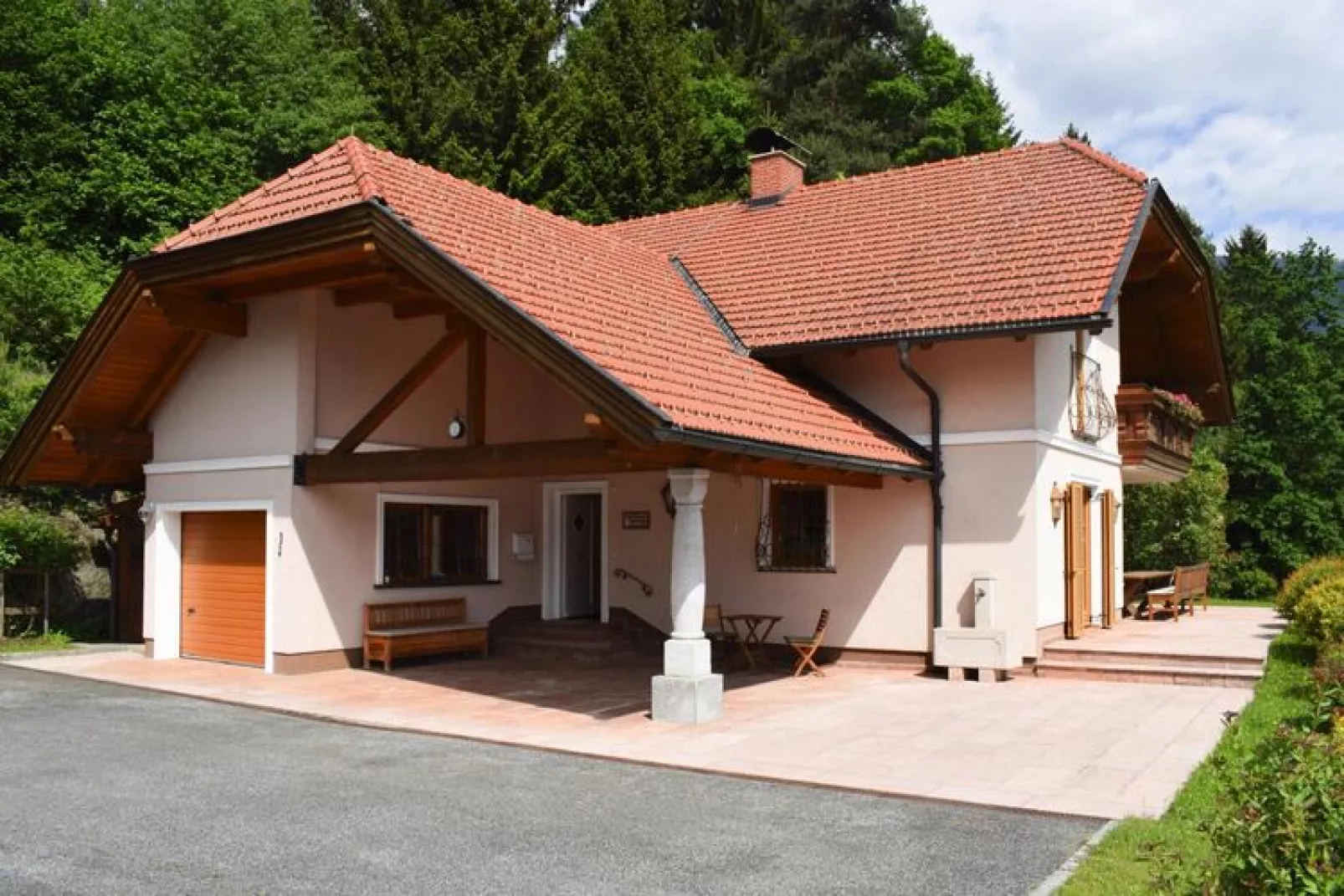 Landhaus Seeleiten-Buitenkant zomer