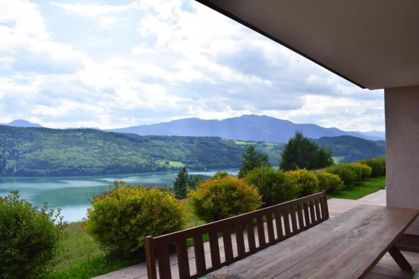 Landhaus Seeleiten-Uitzicht zomer