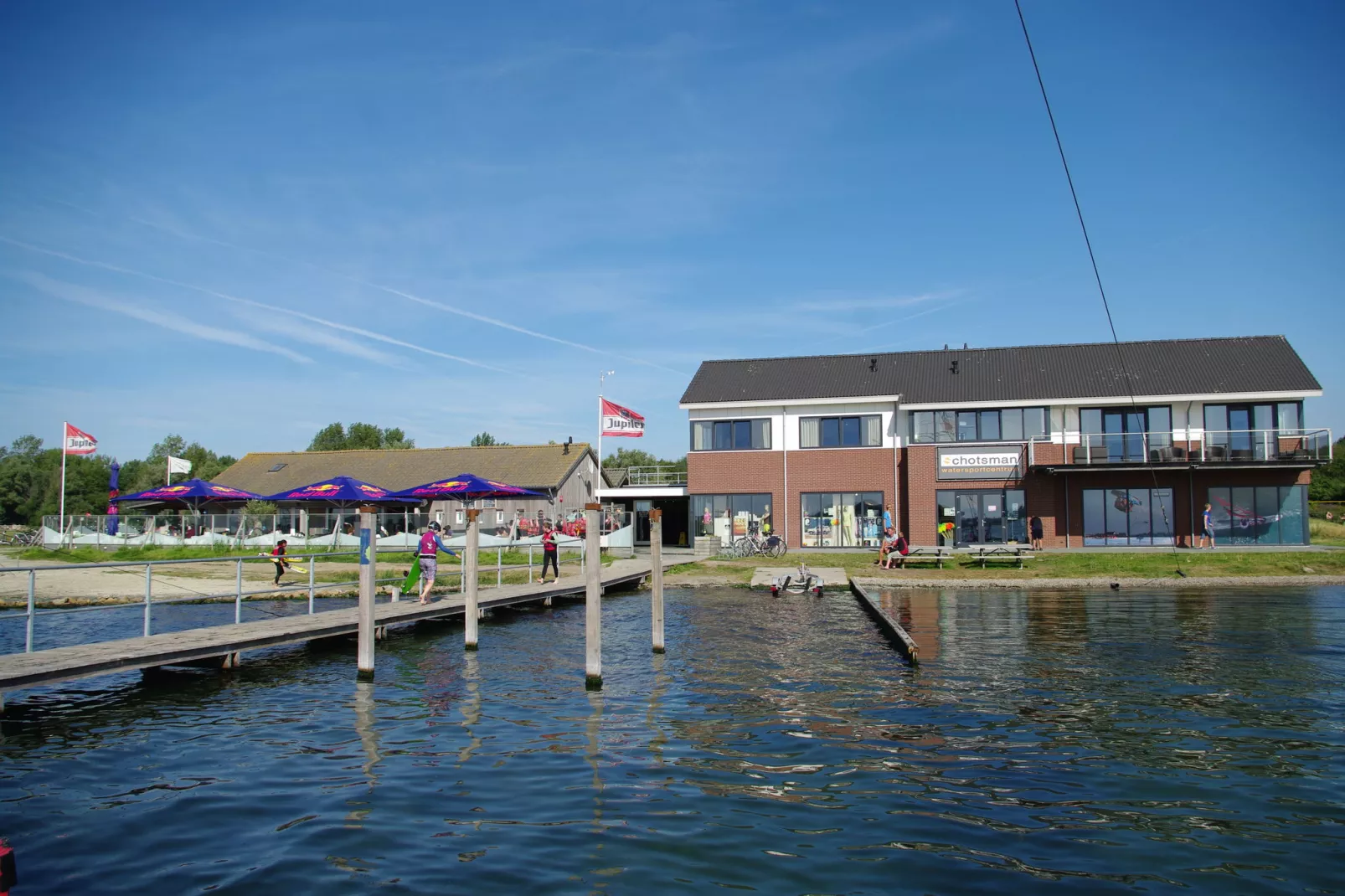 Penthouse 4a - De Schotsman Watersport-Buitenkant zomer