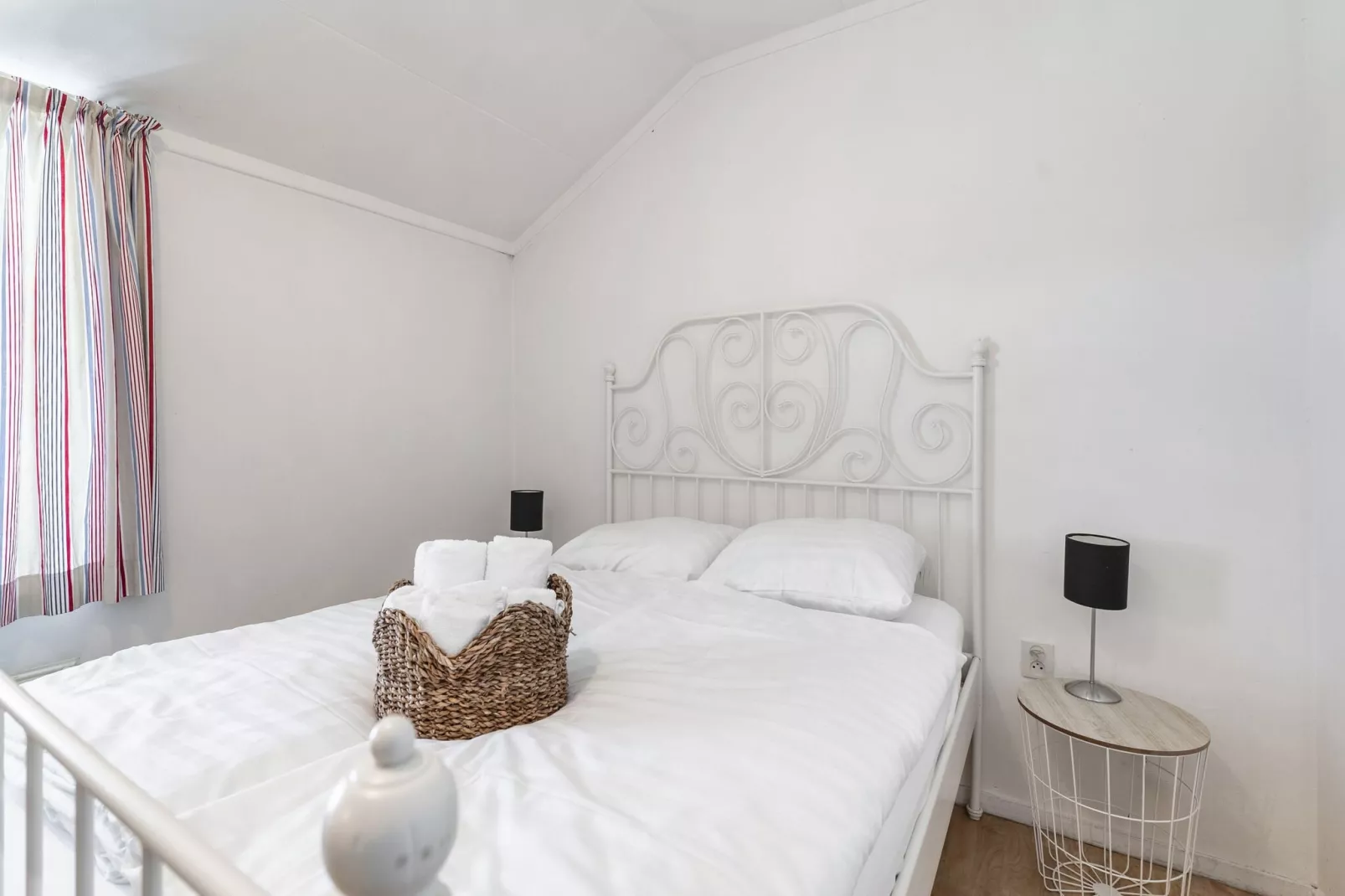 Valleyview Cottages - NR01-Slaapkamer
