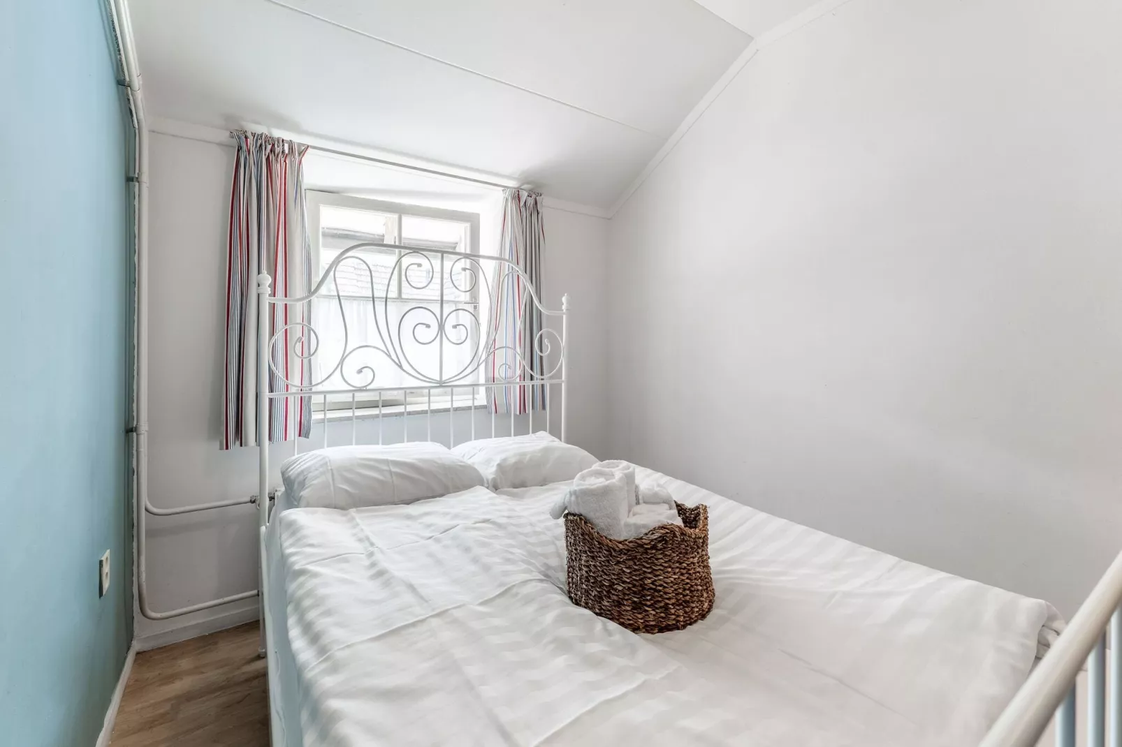 Valleyview Cottages - NR01-Slaapkamer
