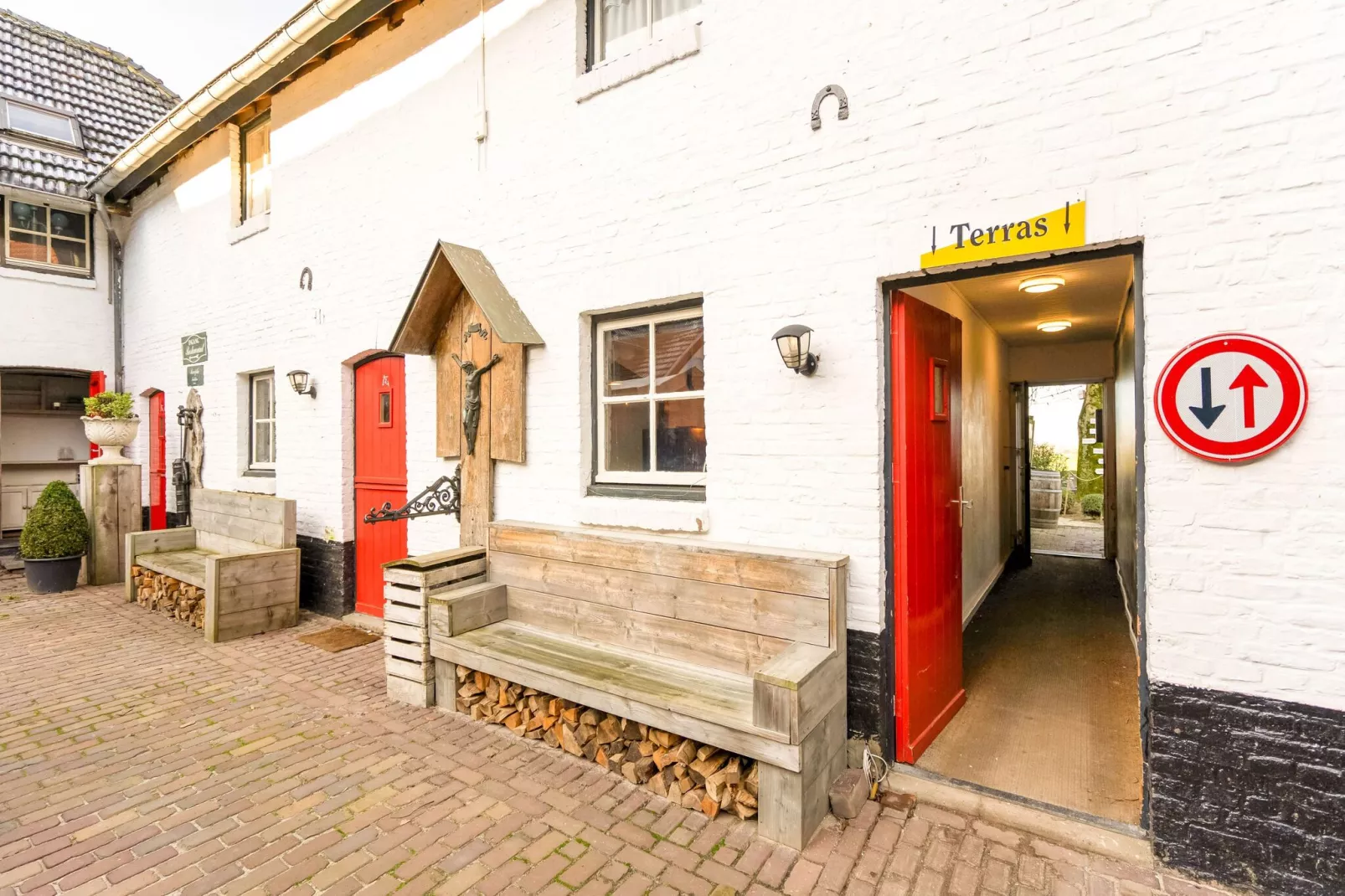Valleyview Cottages - NR02-Buitenkant zomer