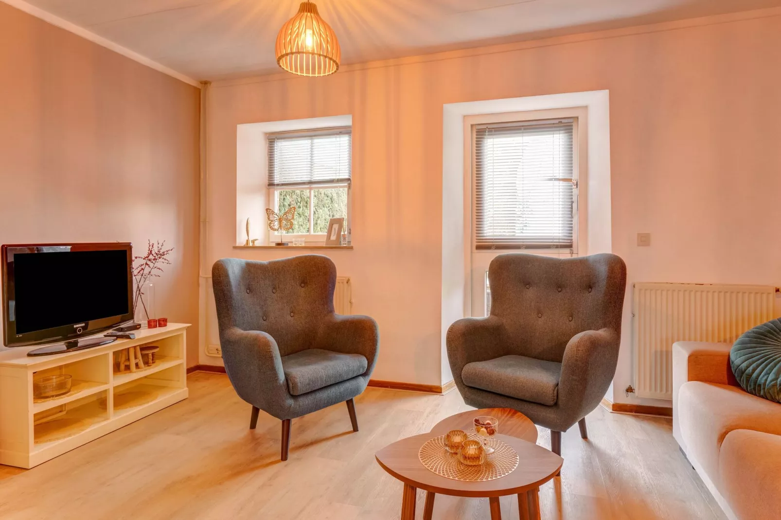 Valleyview Cottages - NR02-Woonkamer