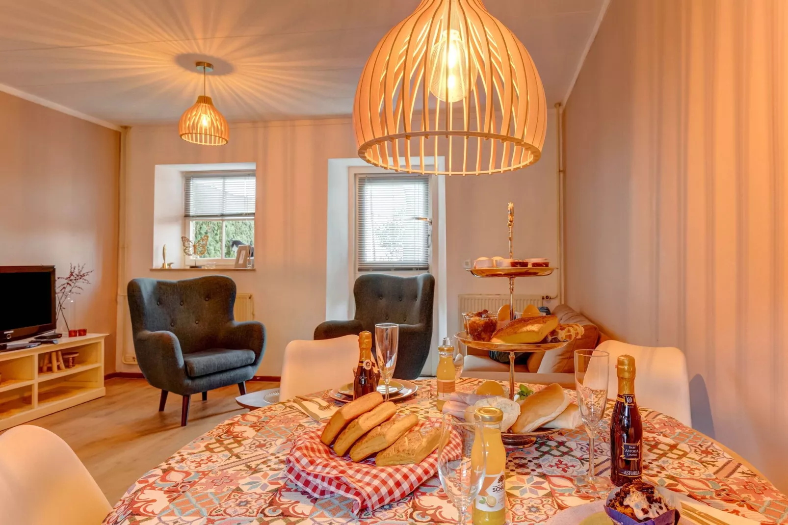 Valleyview Cottages - NR02-Eetkamer