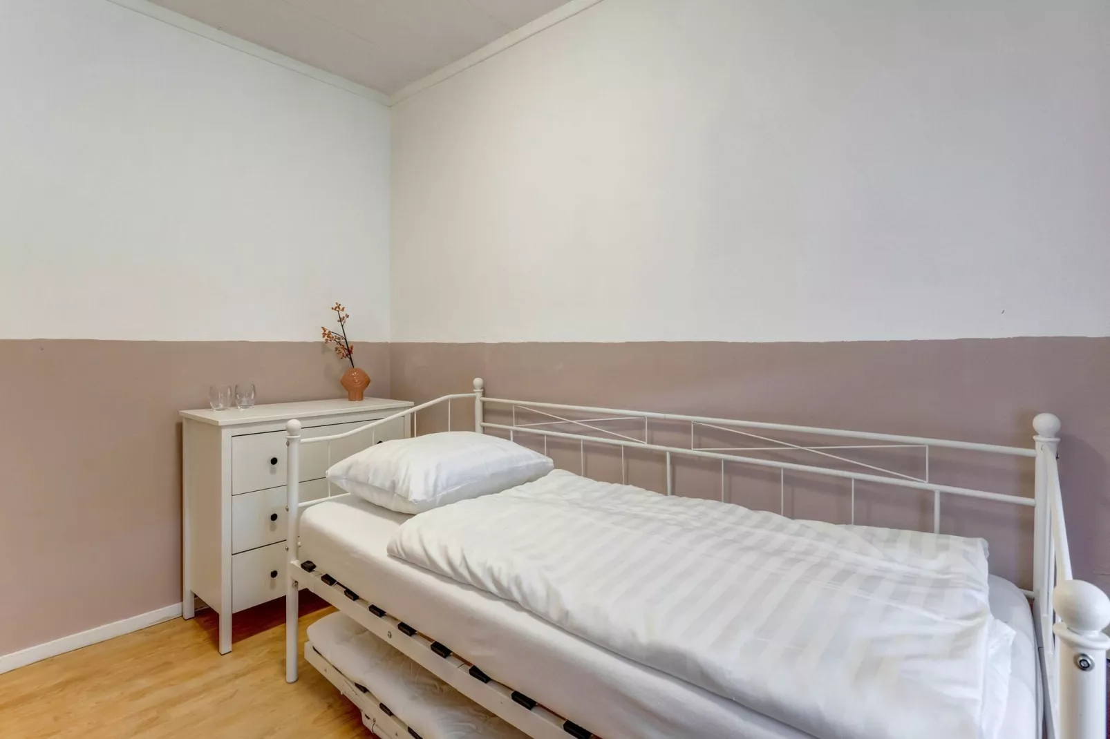 Valleyview Cottages - NR02-Slaapkamer