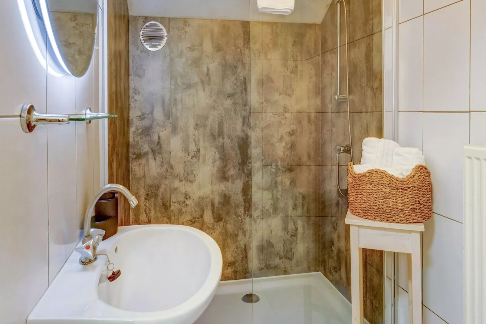 Valleyview Cottages - NR02-Badkamer