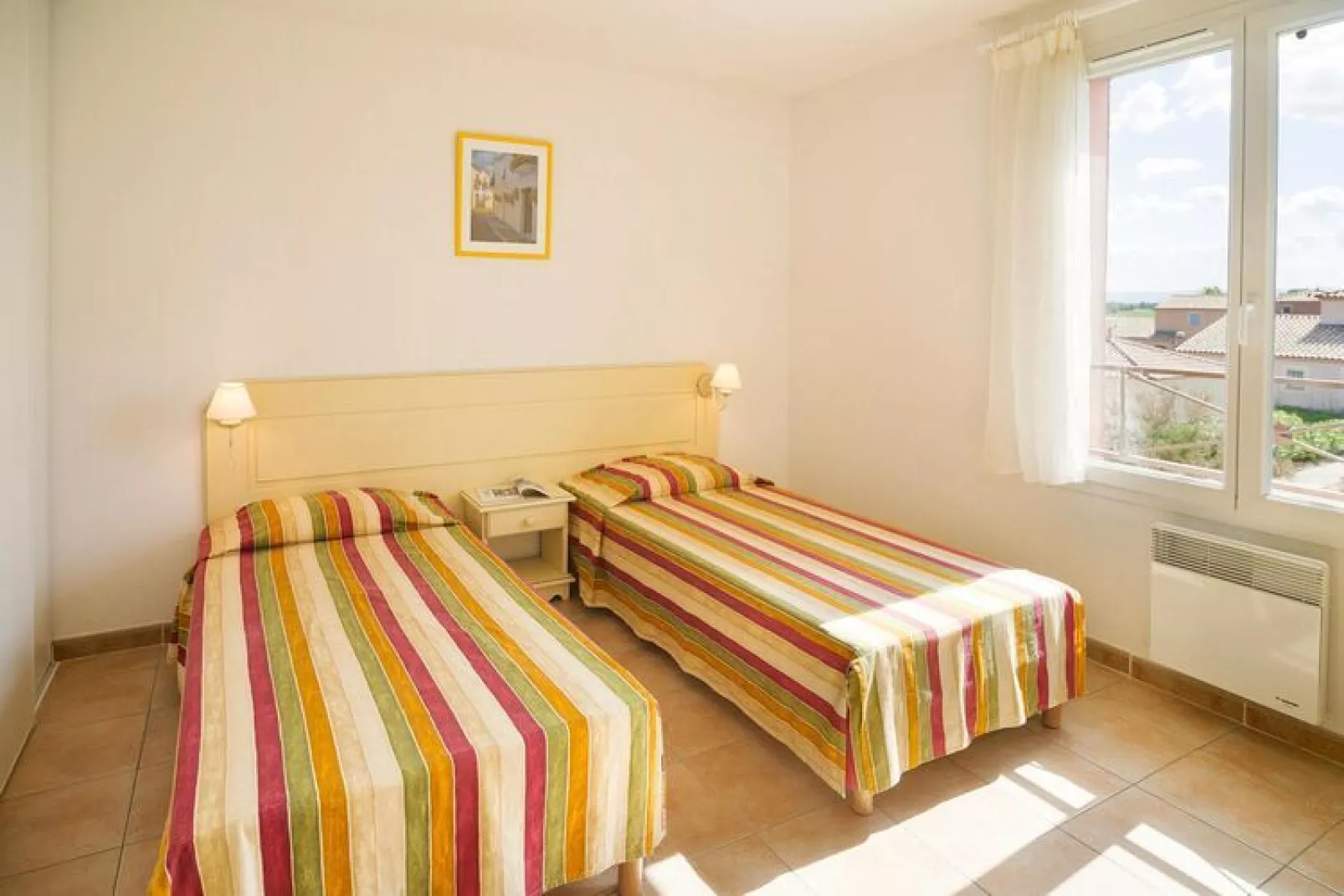 Appartement in residentie met gemeenschappelijk zwembad in Homps-Slaapkamer