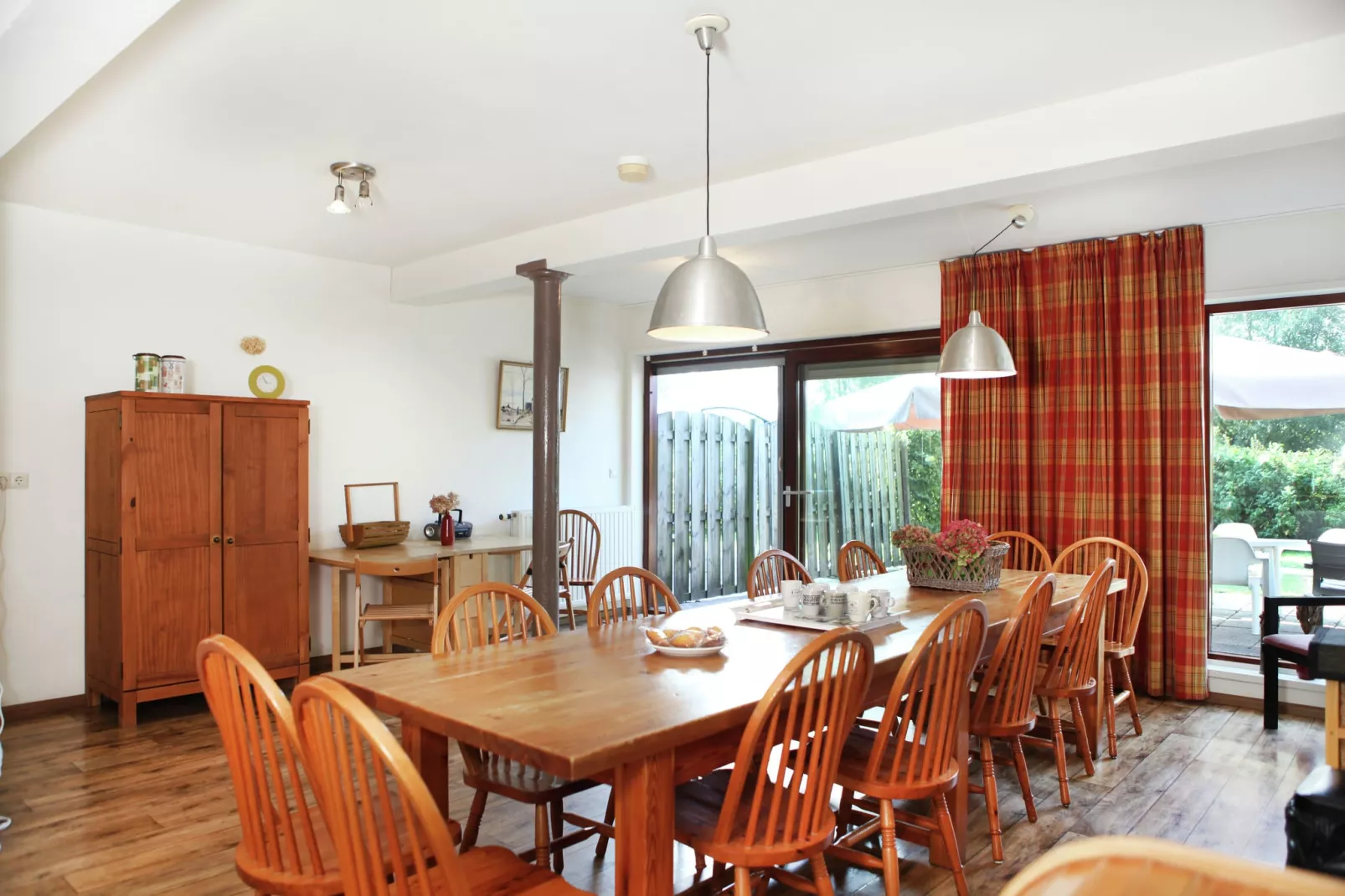 Appartement De Hooizolder-Eetkamer