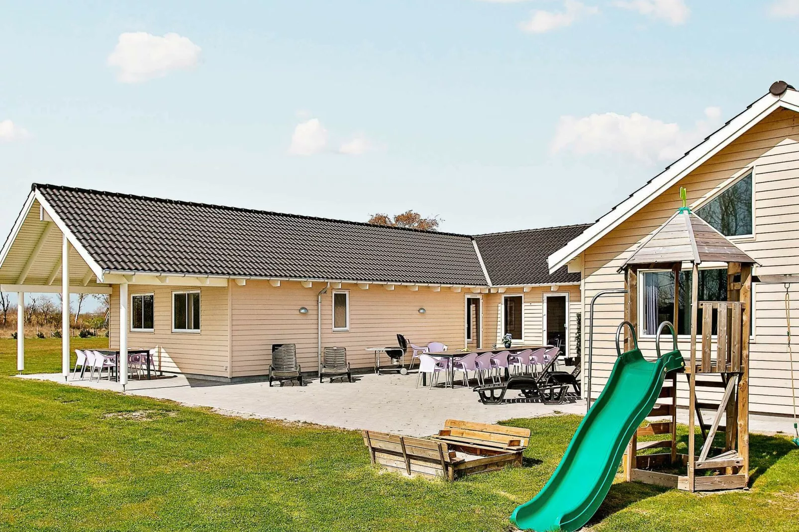 20 persoons vakantie huis in Væggerløse-Buitenlucht