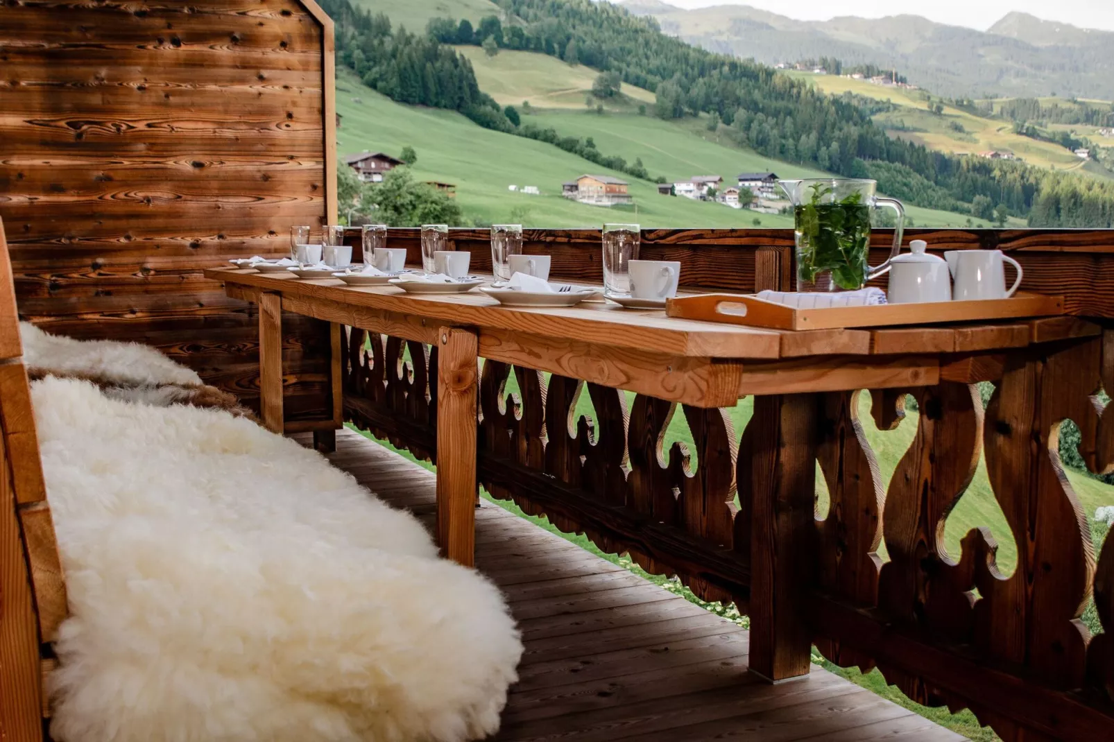 Käferhof Bramberg am Wildkogel-Terrasbalkon