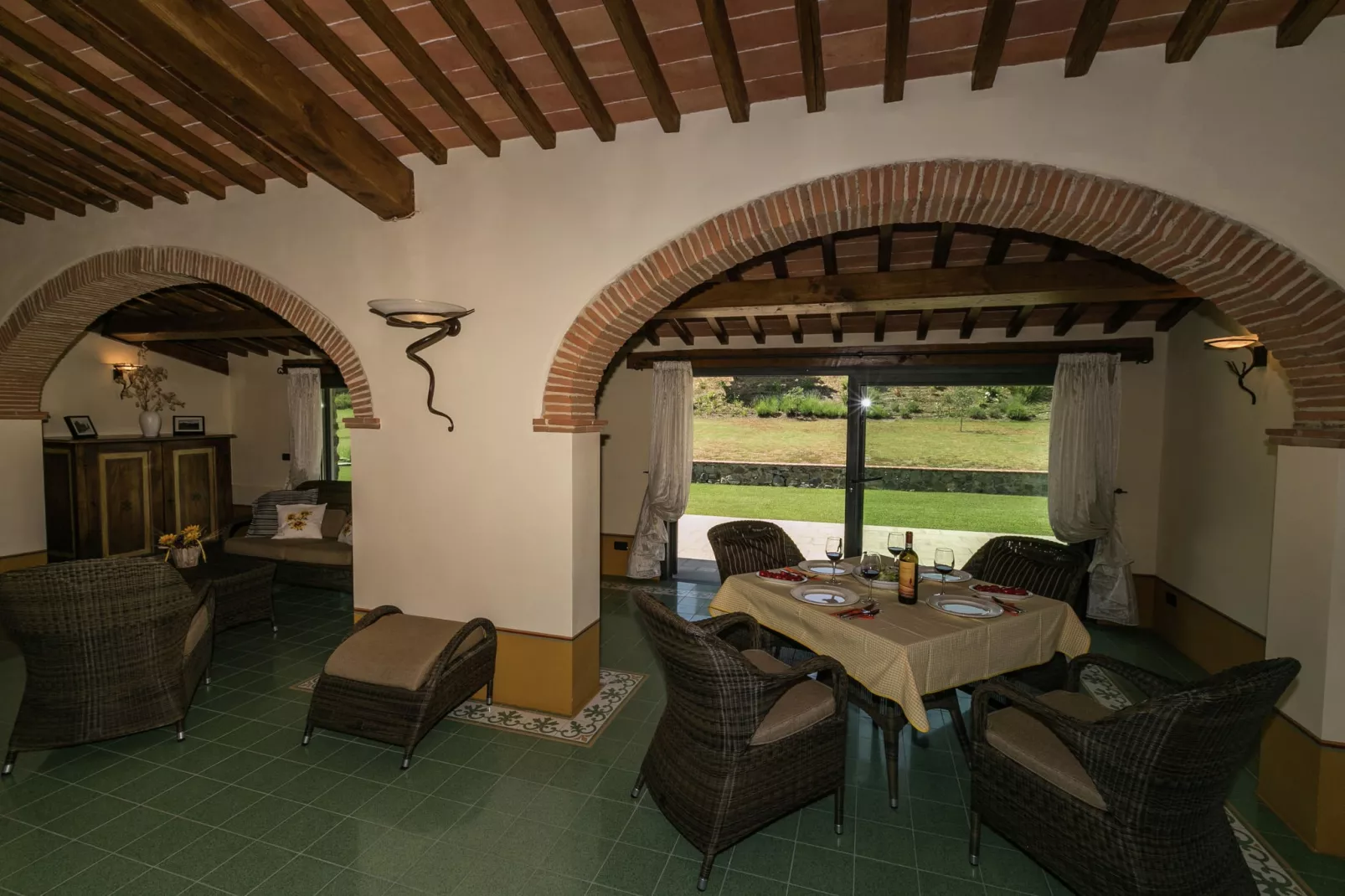 Casa Quattro-Eetkamer