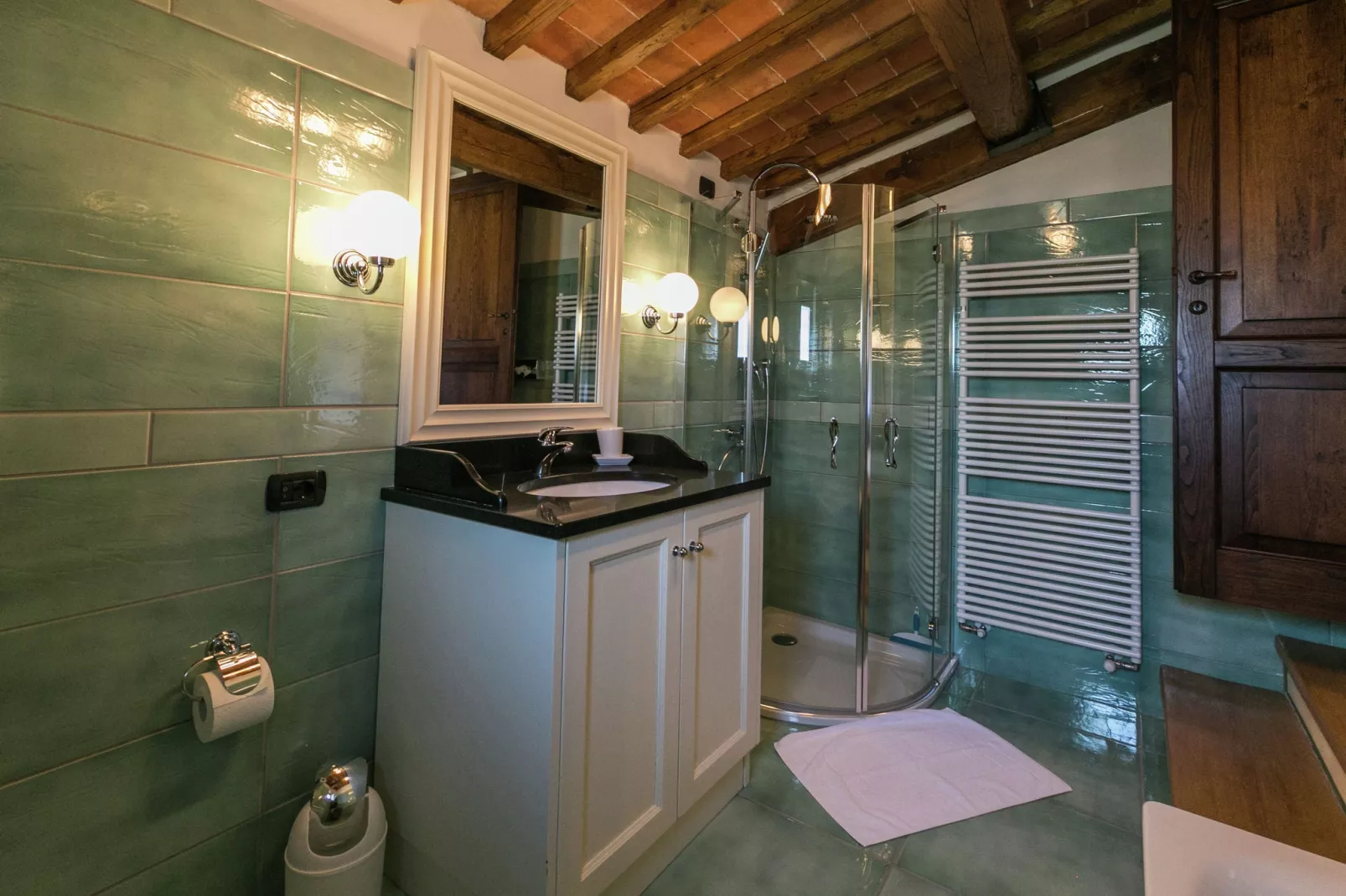 Casa Quattro-Badkamer